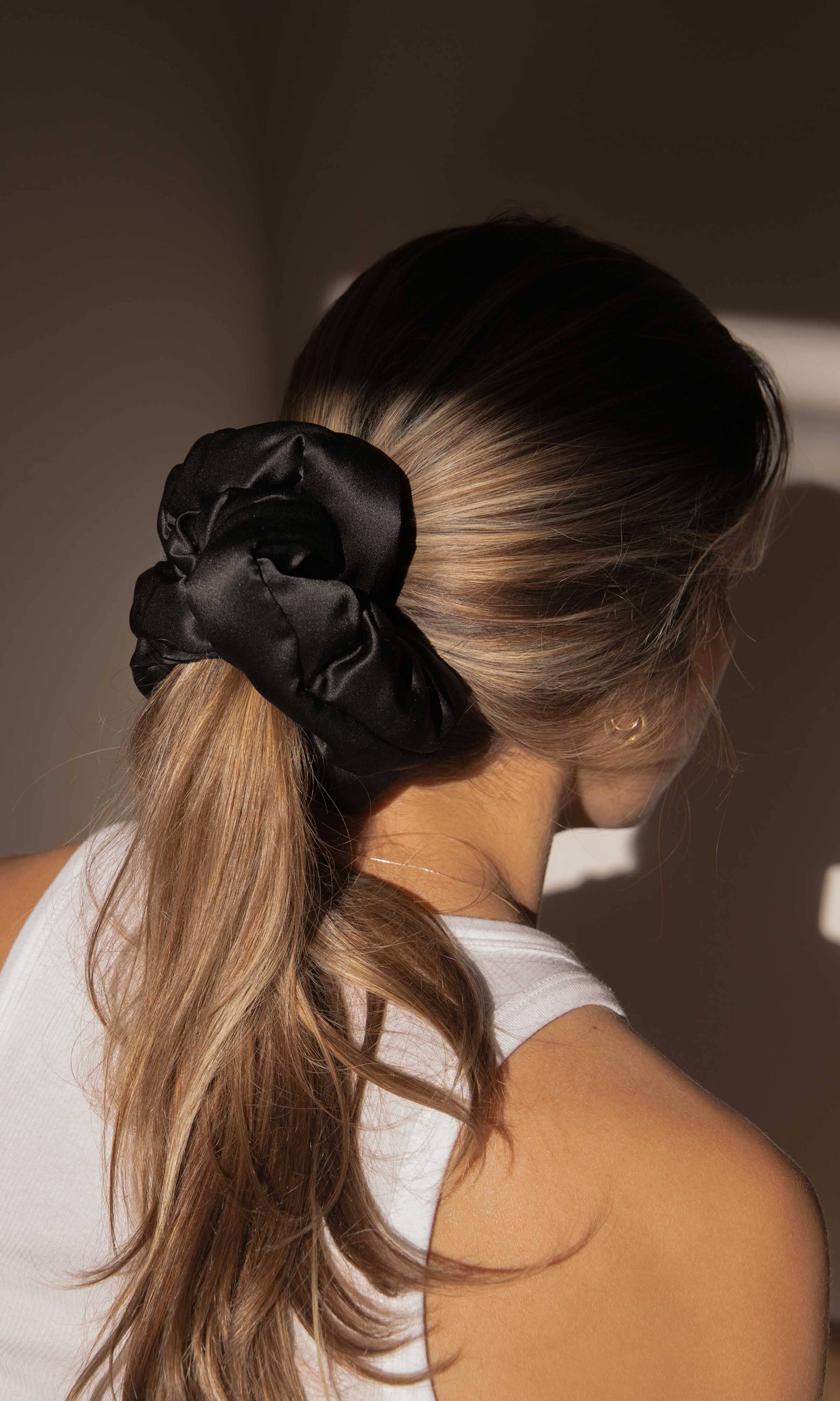 Drowsy Sleep Co. - Black Jade Silk Padded Scrunchie