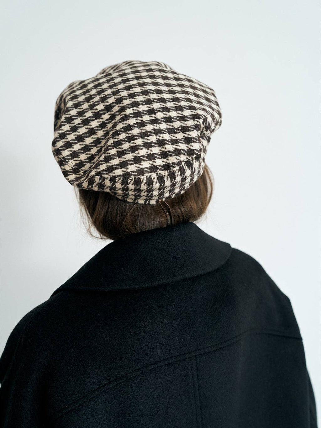 Lost Pattern NYC - "Houndstooth" Beret Hat - Mocha