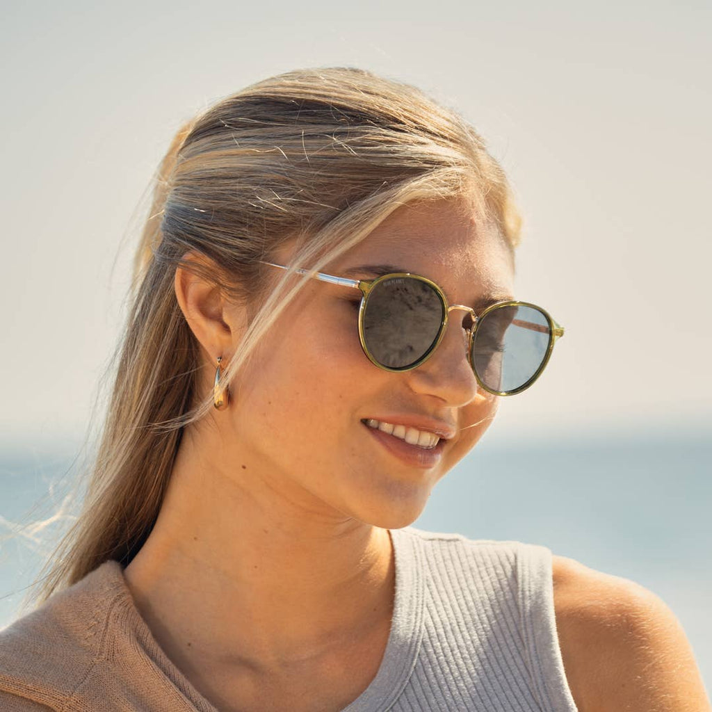 Blue Planet Eco-Eyewear - BP19953 - Niko - Crystal Olive Green / Gold / Smoke Pol.
