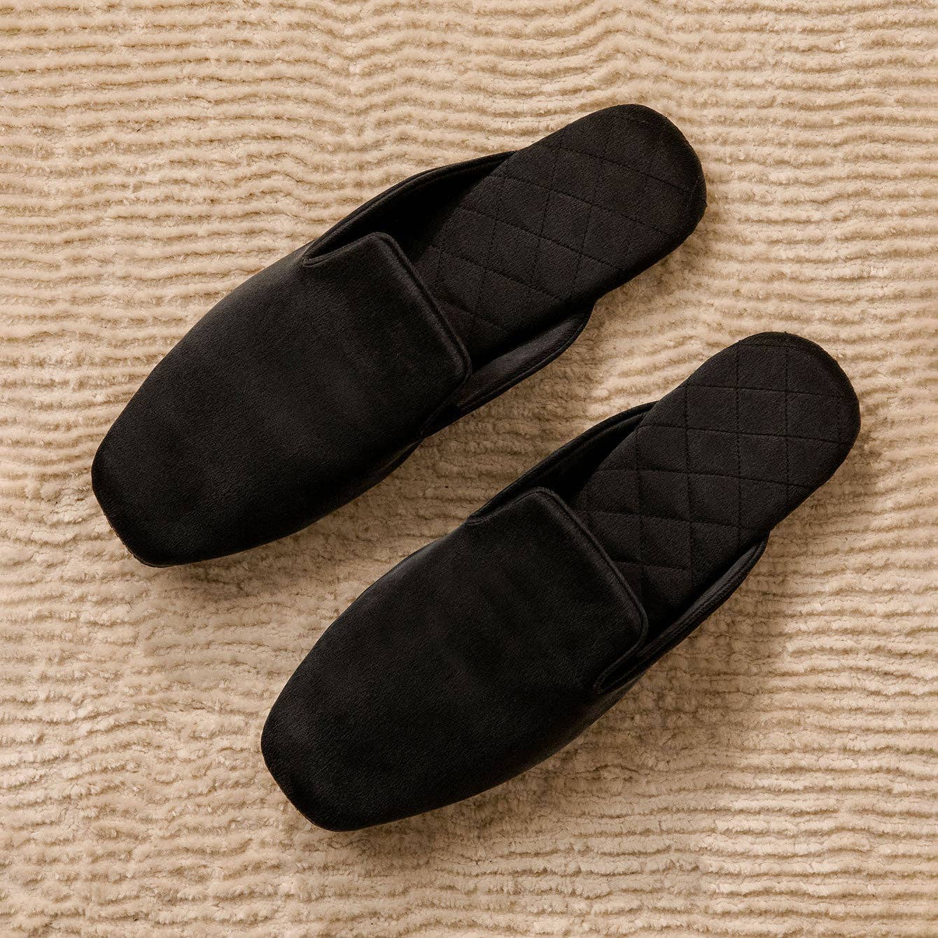 LUNYA - The Silk Slipper