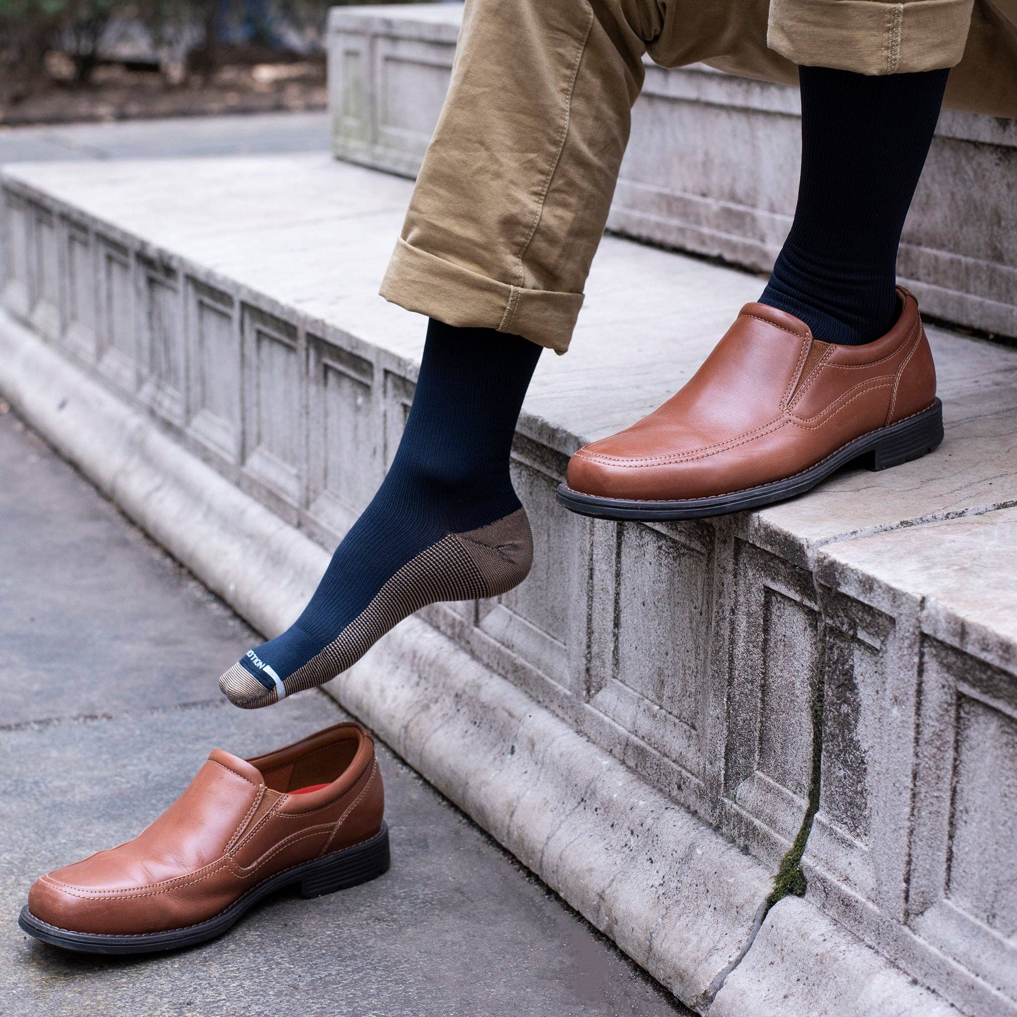 Dr. Motion - Solid Copper Infused | Men's Knee-High Compression Socks