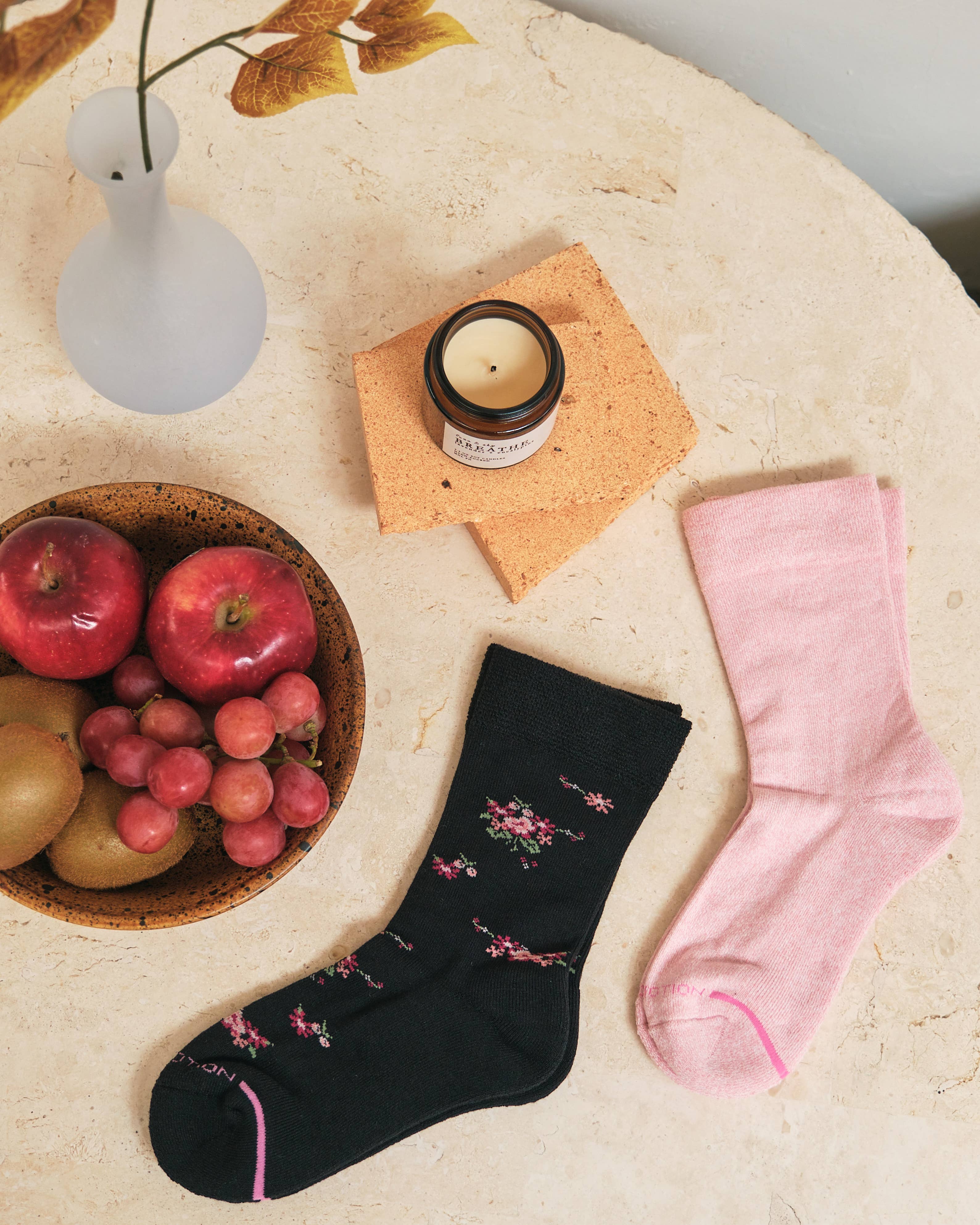 Dr. Motion - Bouquet Floral | Comfort Top Socks For Women