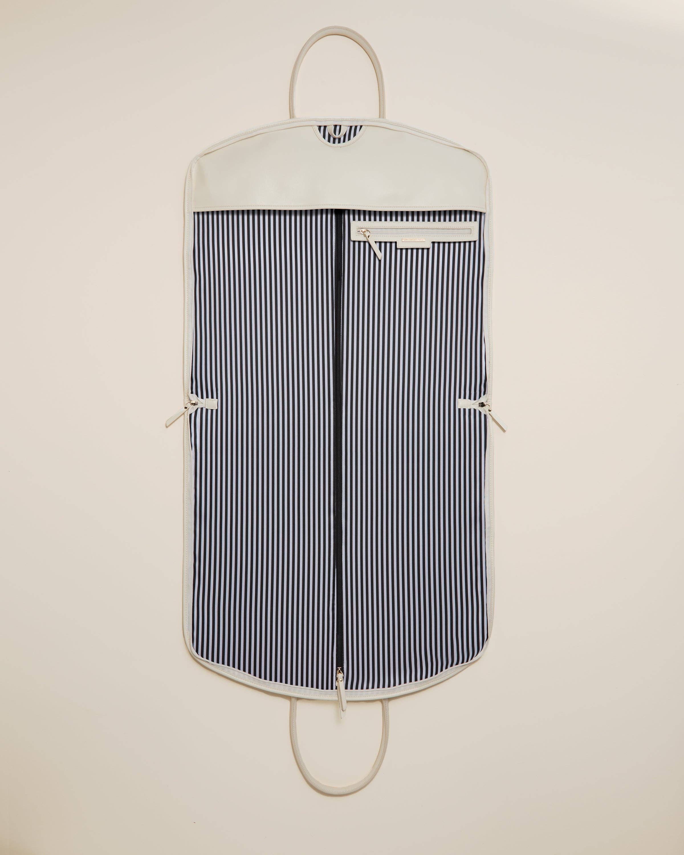 Hudson + Bleecker - Bon Voyage Garment Bag - Ecru