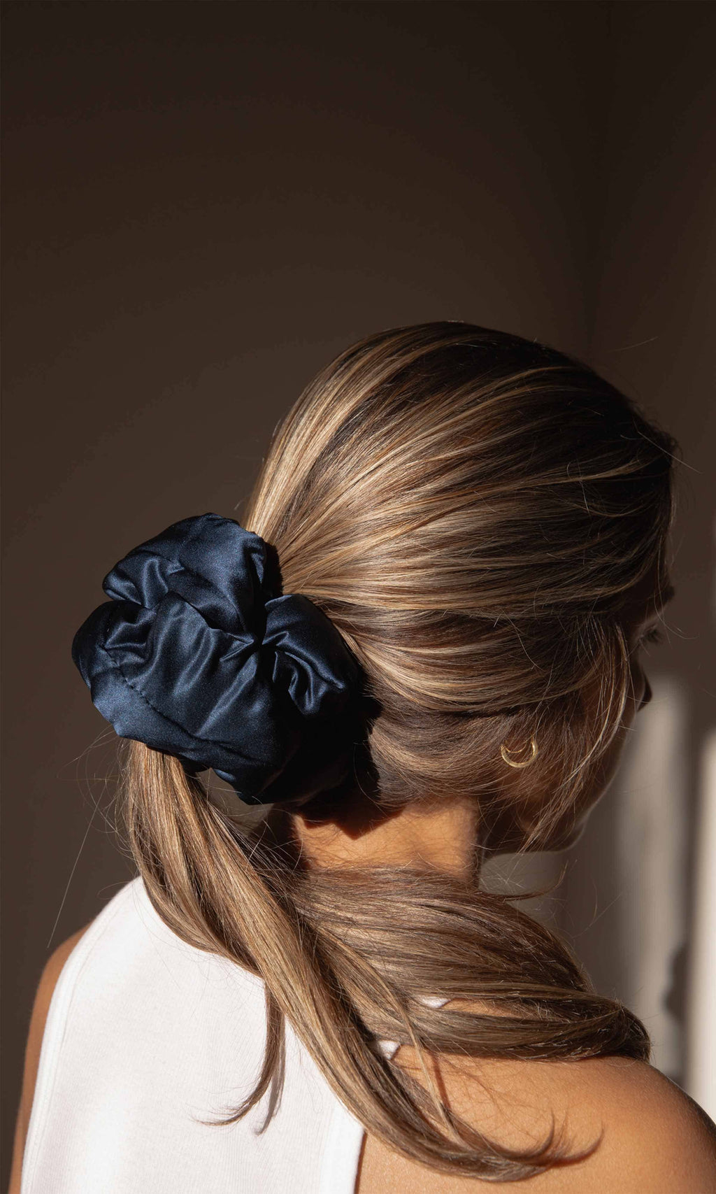 Drowsy Sleep Co. - Midnight Blue Silk Padded Scrunchie