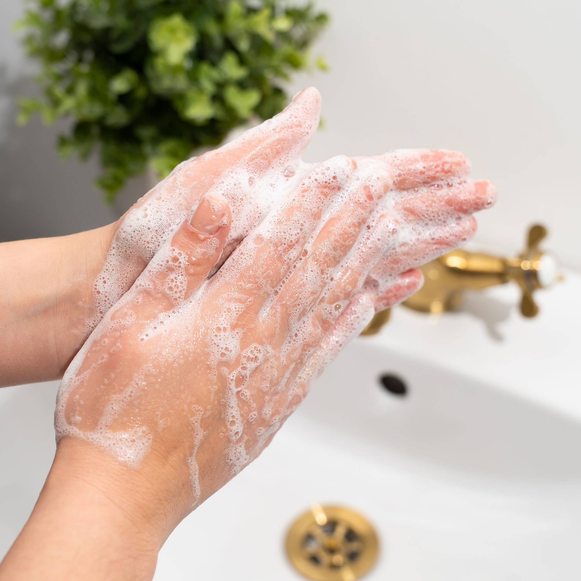 Fomin - Travel Size Hand Soap Sheets: Orange / 100 Sheets
