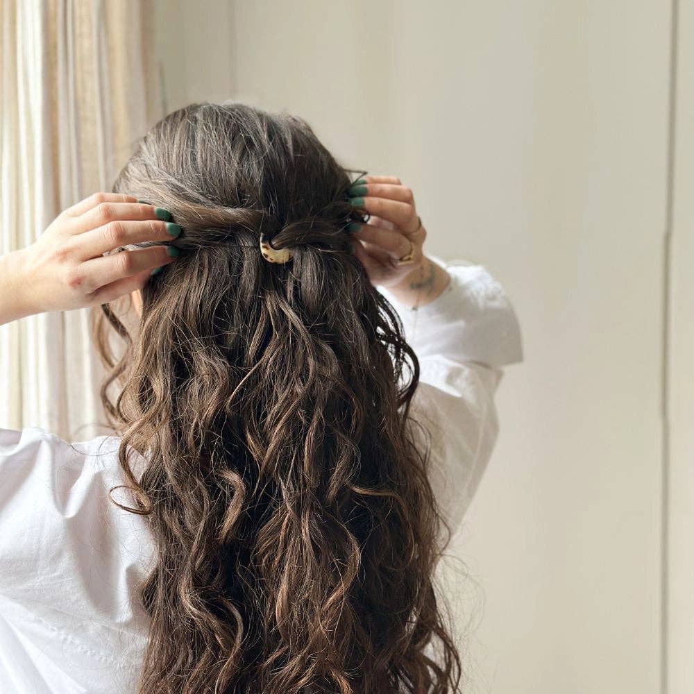 Bachca - Round Tortoiseshell Hair Pin