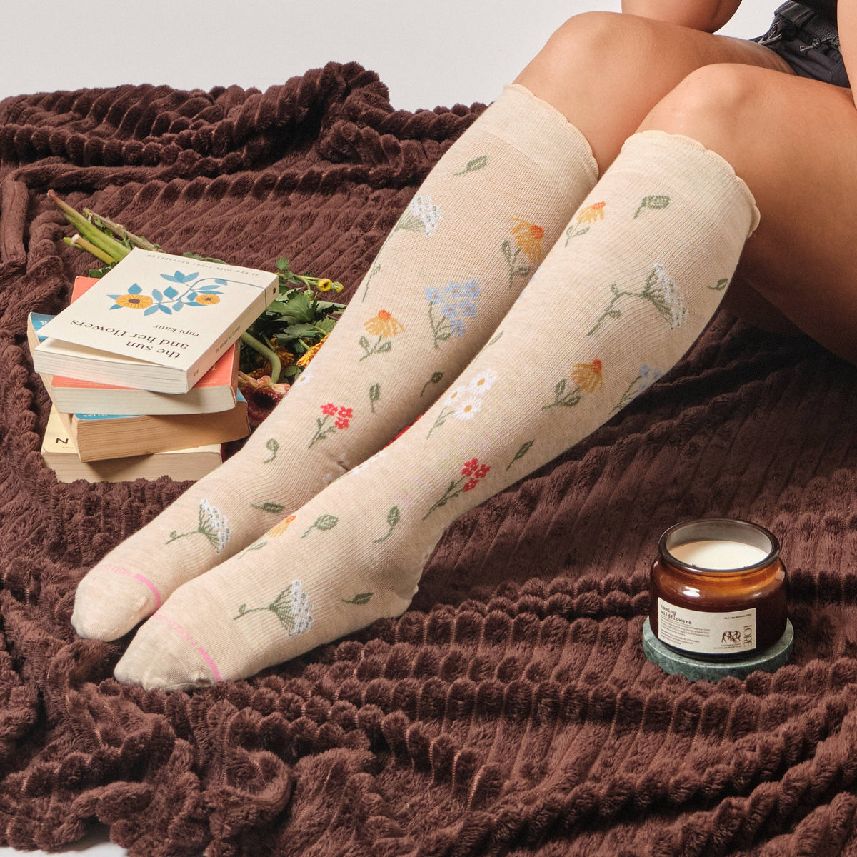 Dr. Motion - Wildflowers | Knee-High Moderate Compression Socks for Women