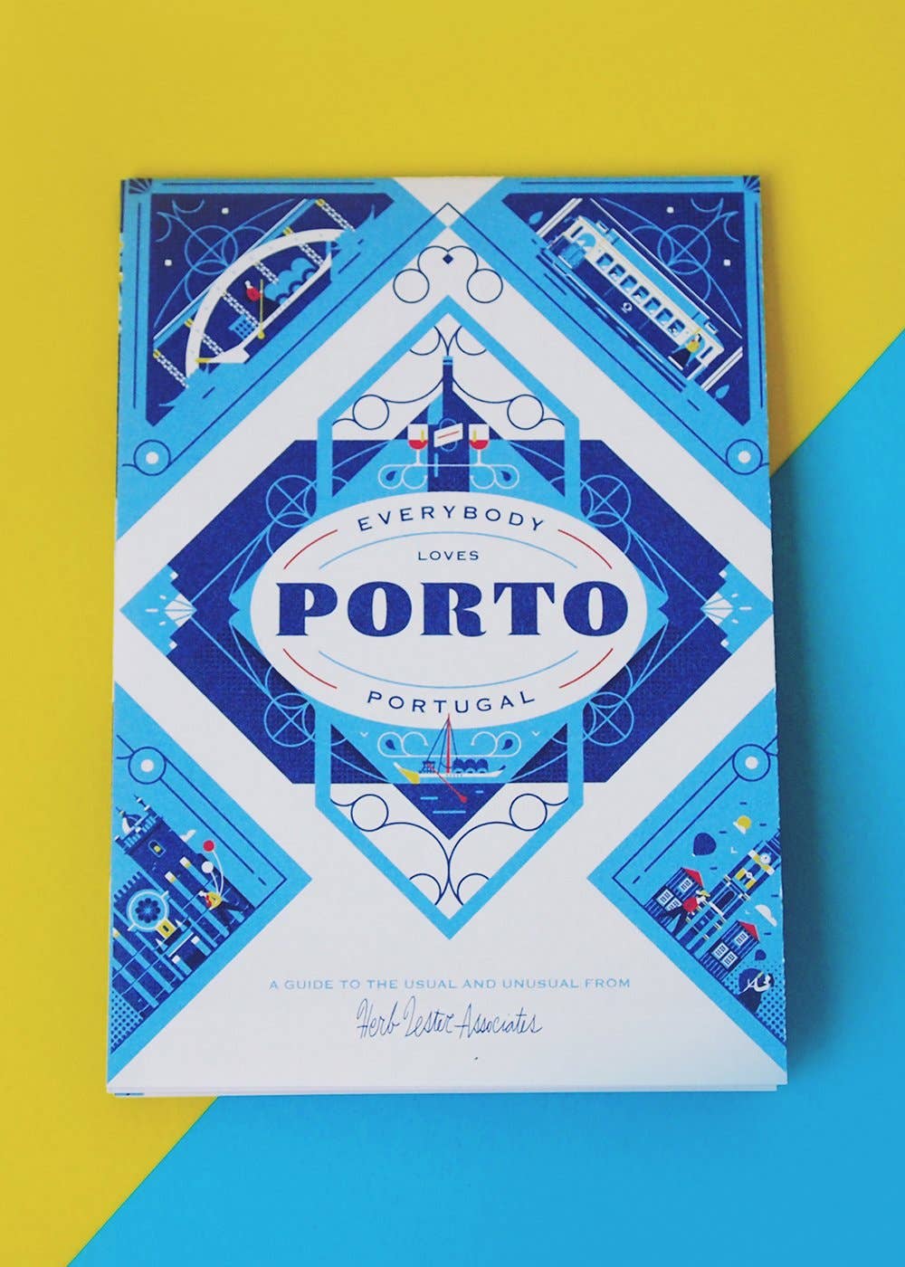 Herb Lester Associates - Everybody Loves Porto - Italy Travel Map & Cultural Guide