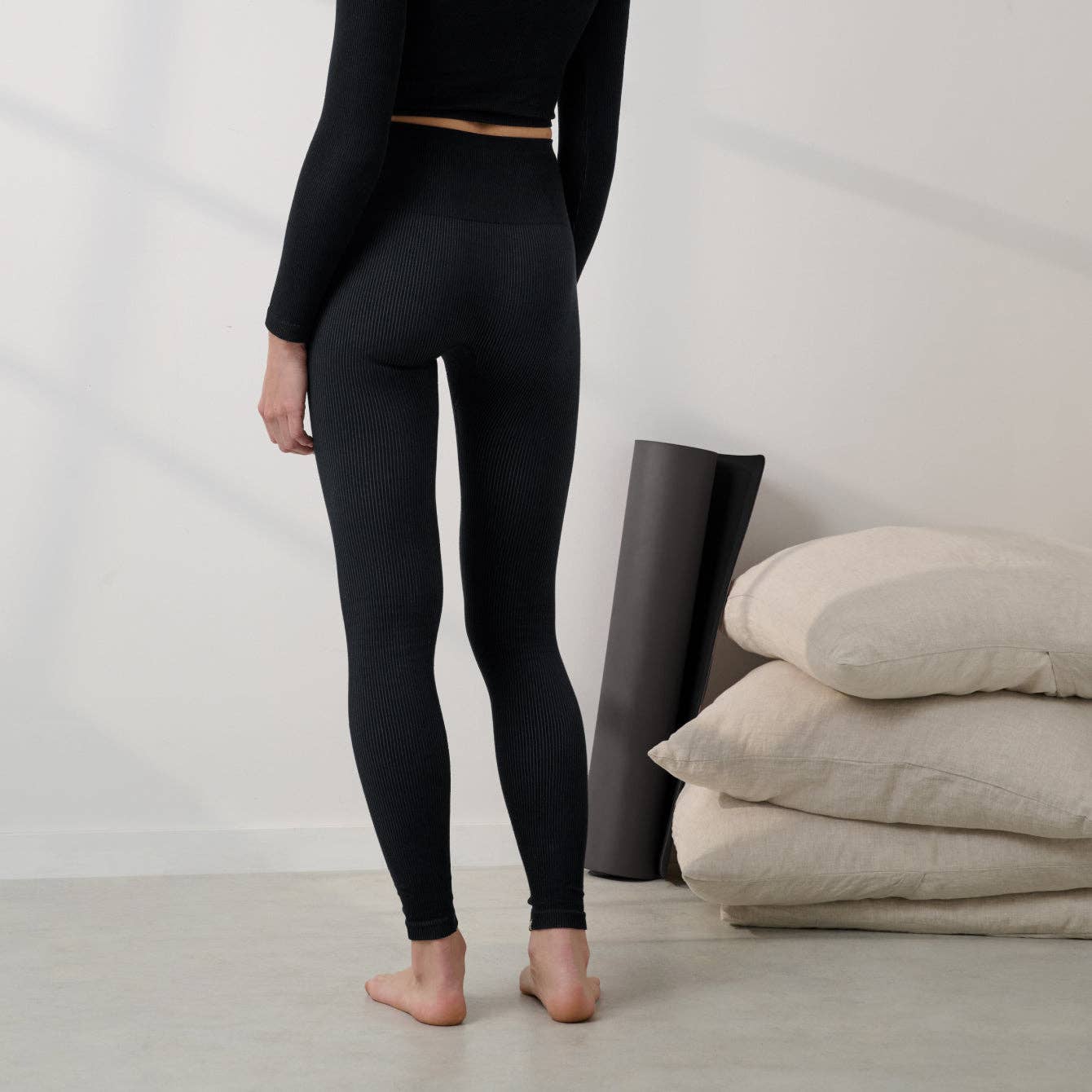 LUNYA - Seamless Modal Flow Legging