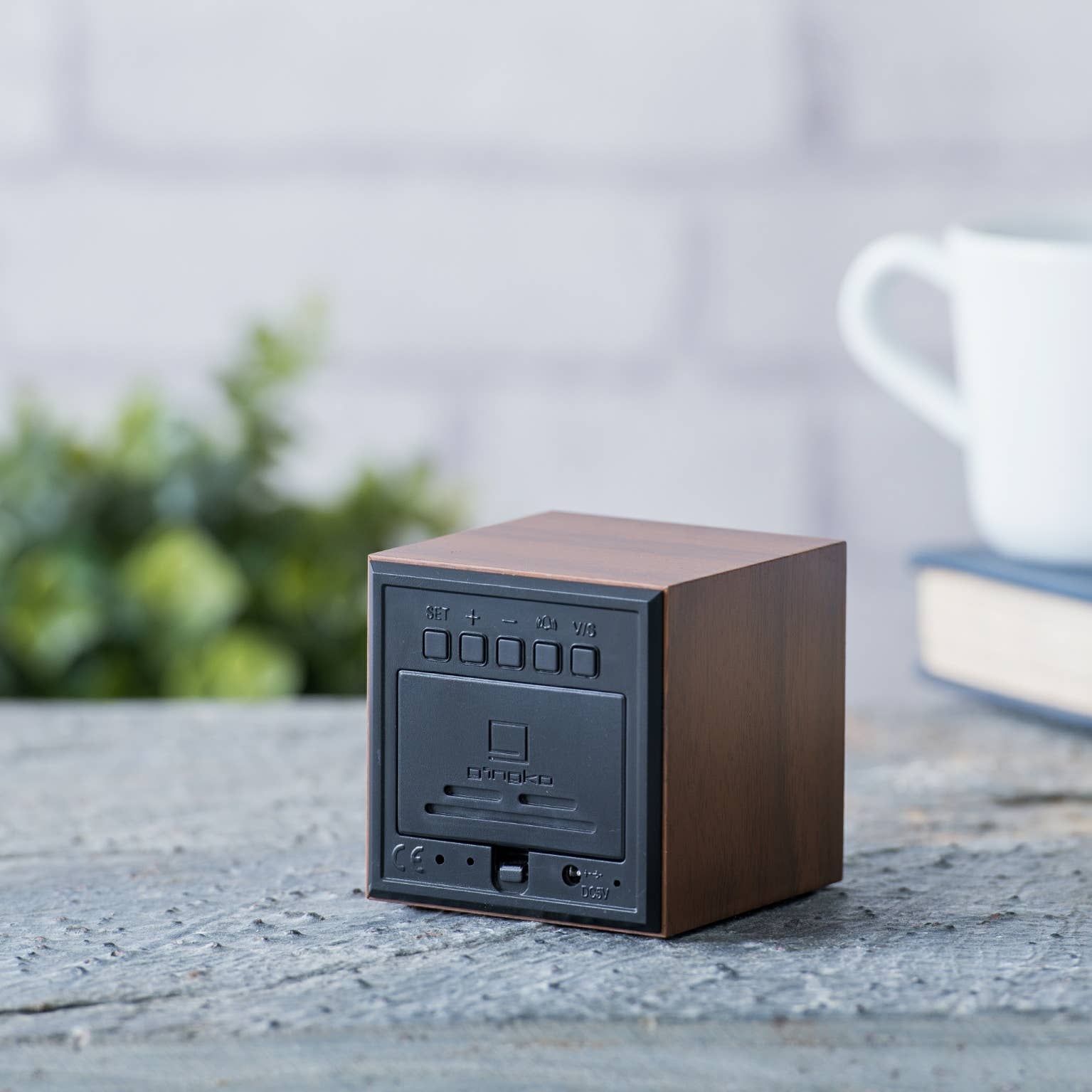 Gingko Design - Cube Click Alarm Clock