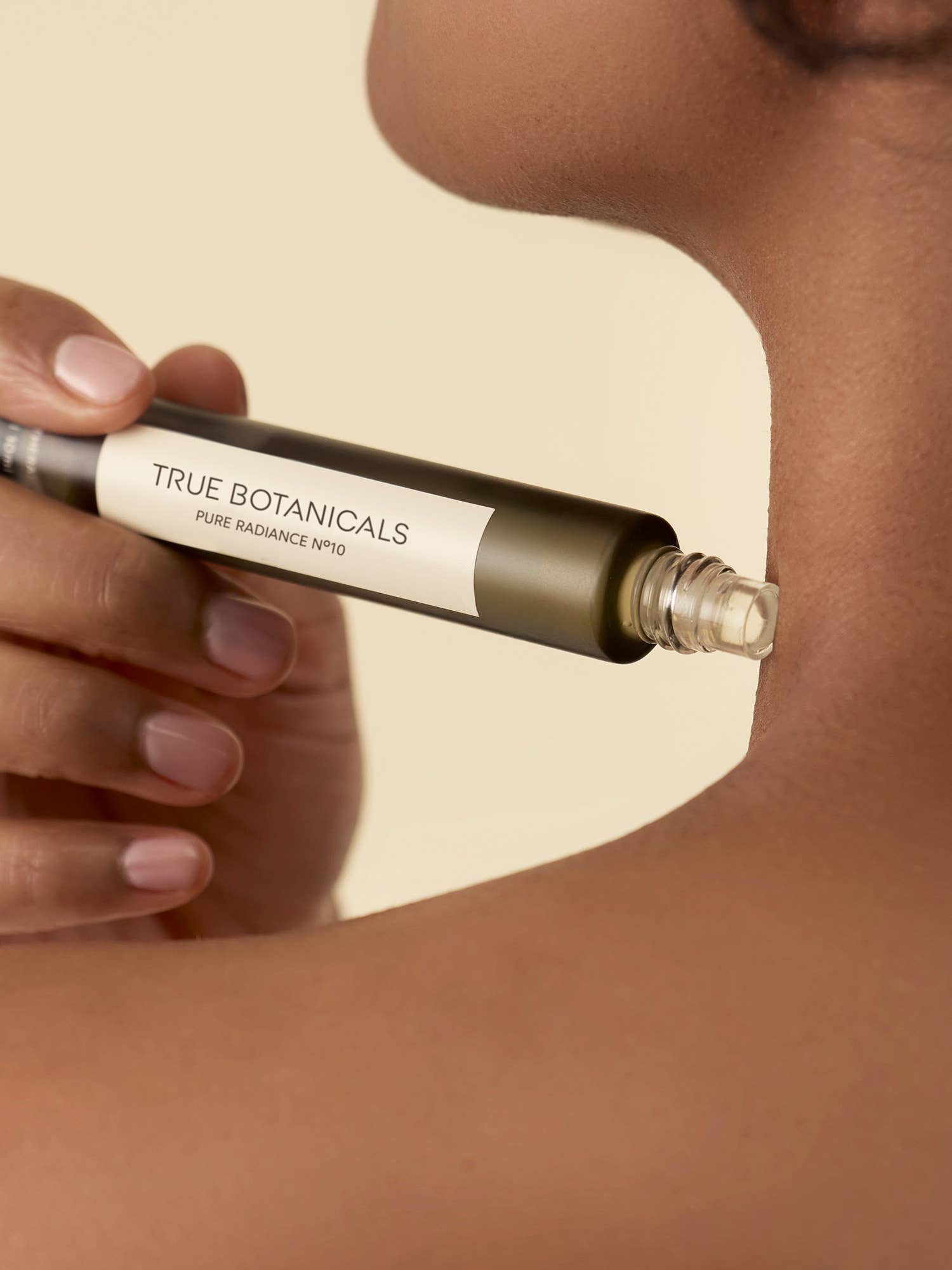 True Botanicals - Pure Radiance N°10 Clean Fragrance Roller