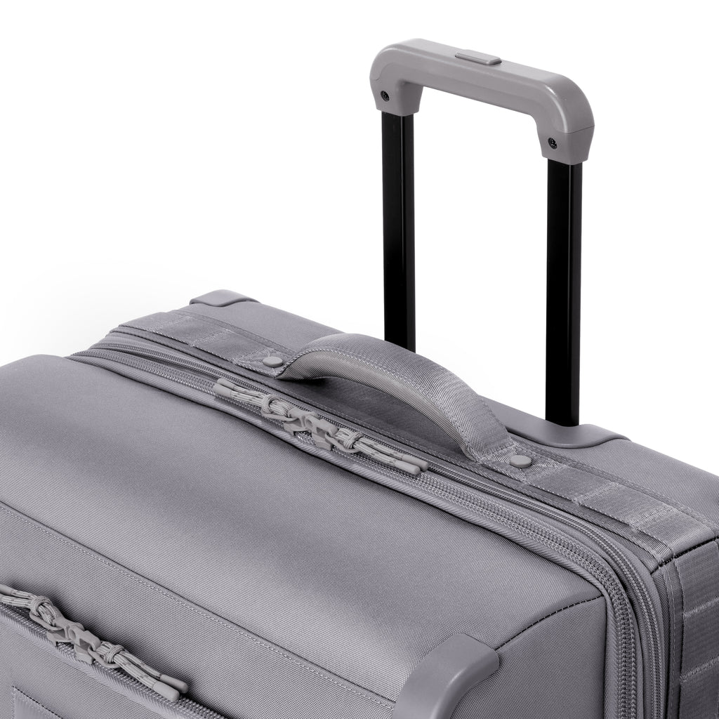 Dagne Dover Sydney Rolling Luggage 28.5" Check-In