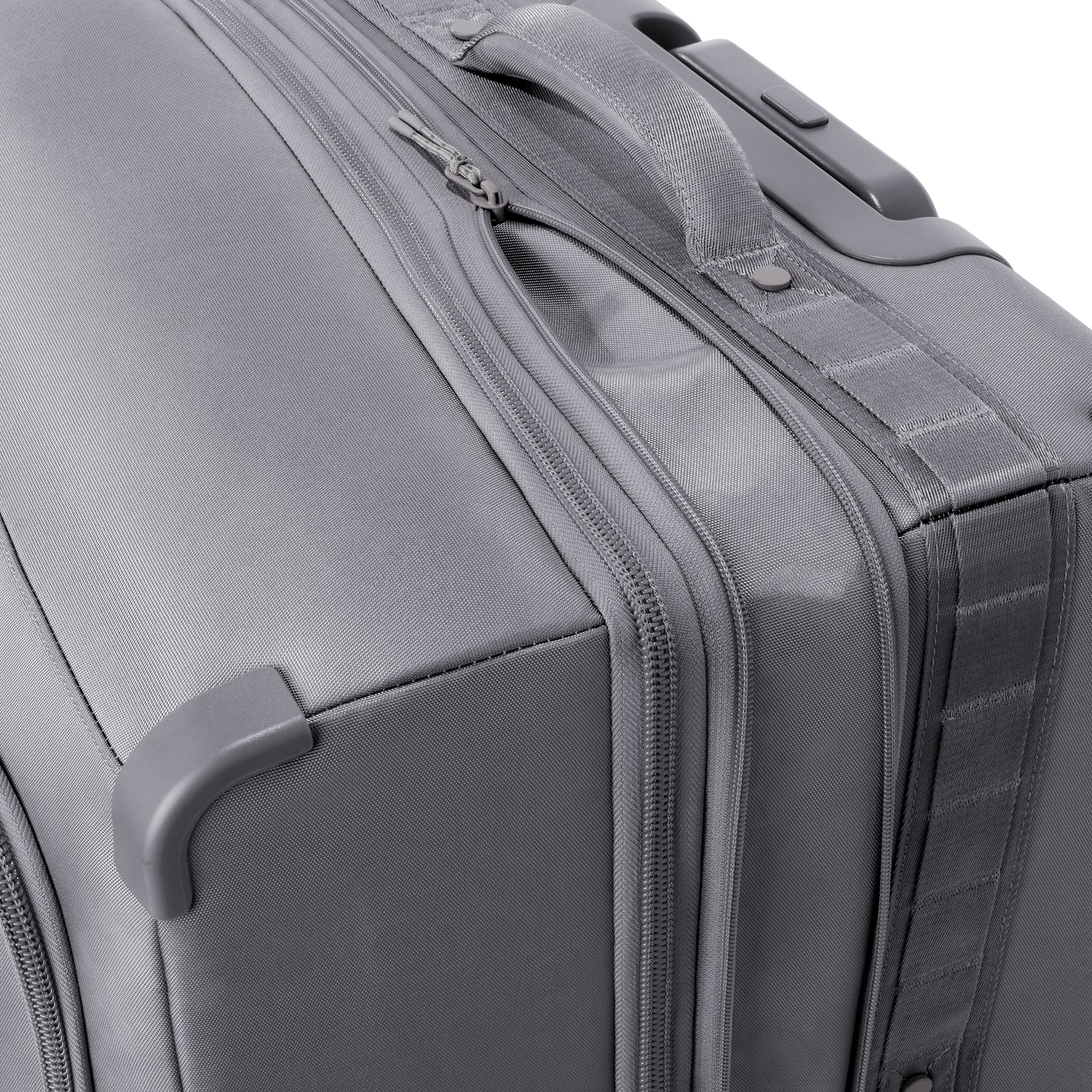 Dagne Dover Sydney Rolling Luggage 28.5" Check-In