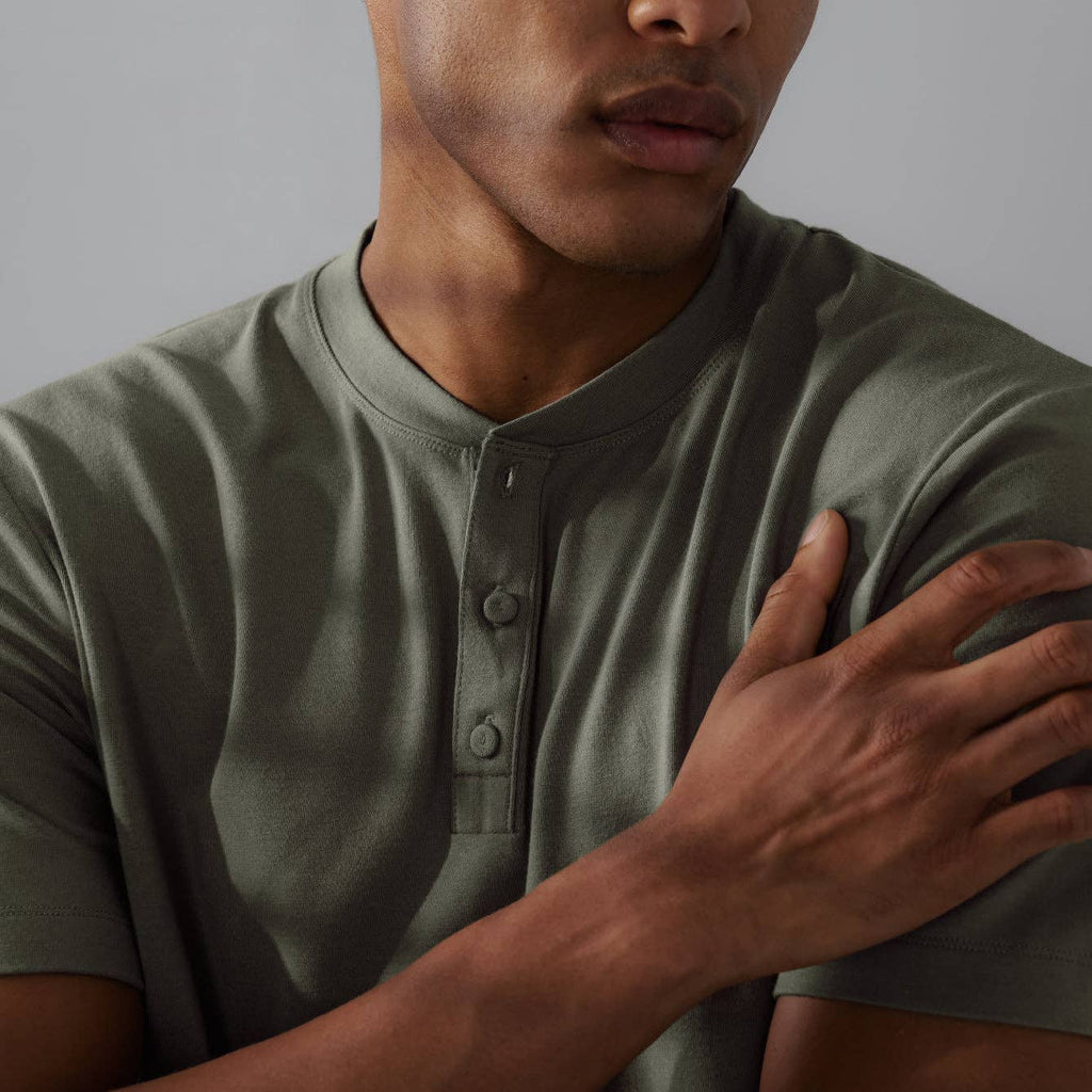 LUNYA - Men's Slumberknit™ Henley Tee