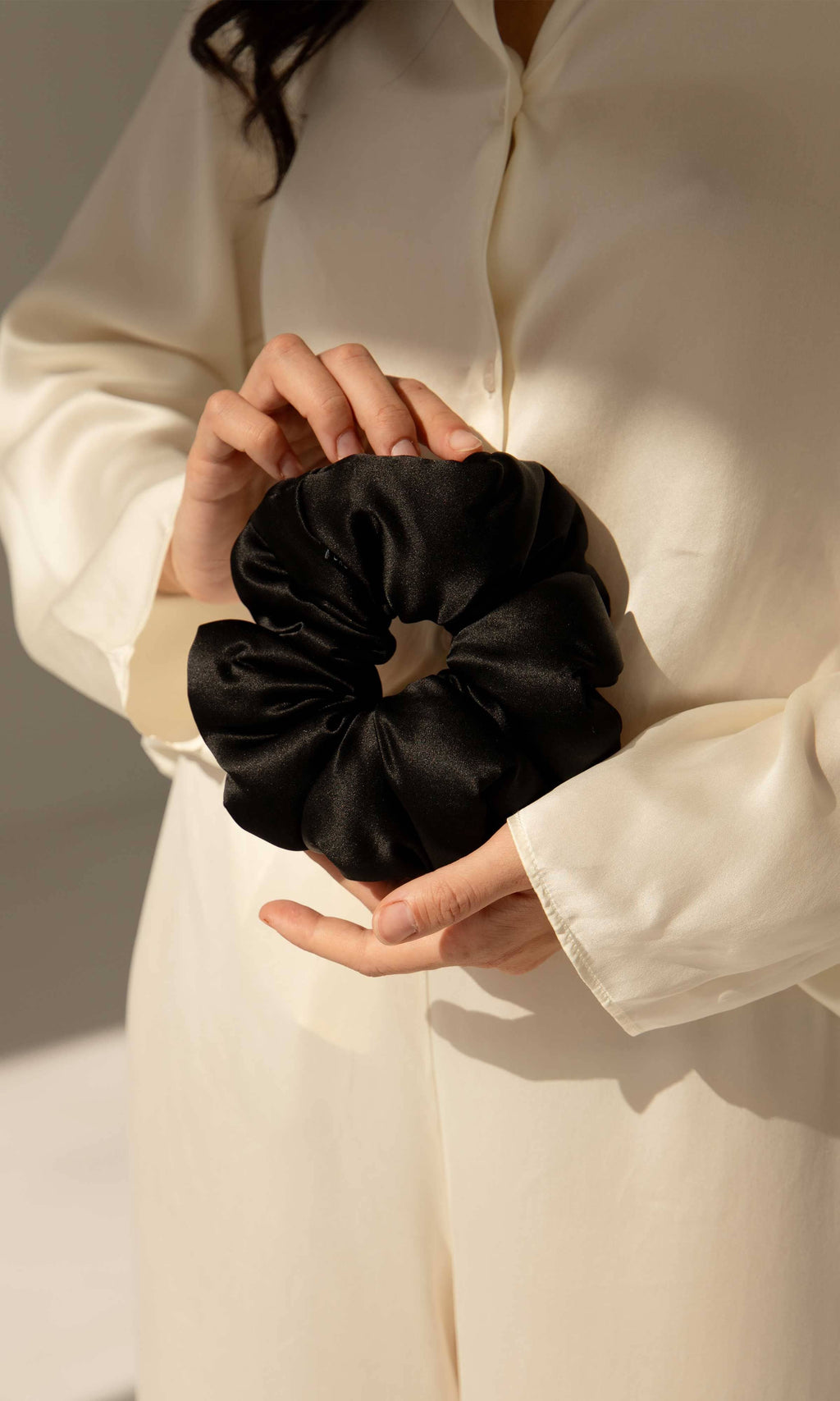 Drowsy Sleep Co. - Black Jade Silk Padded Scrunchie