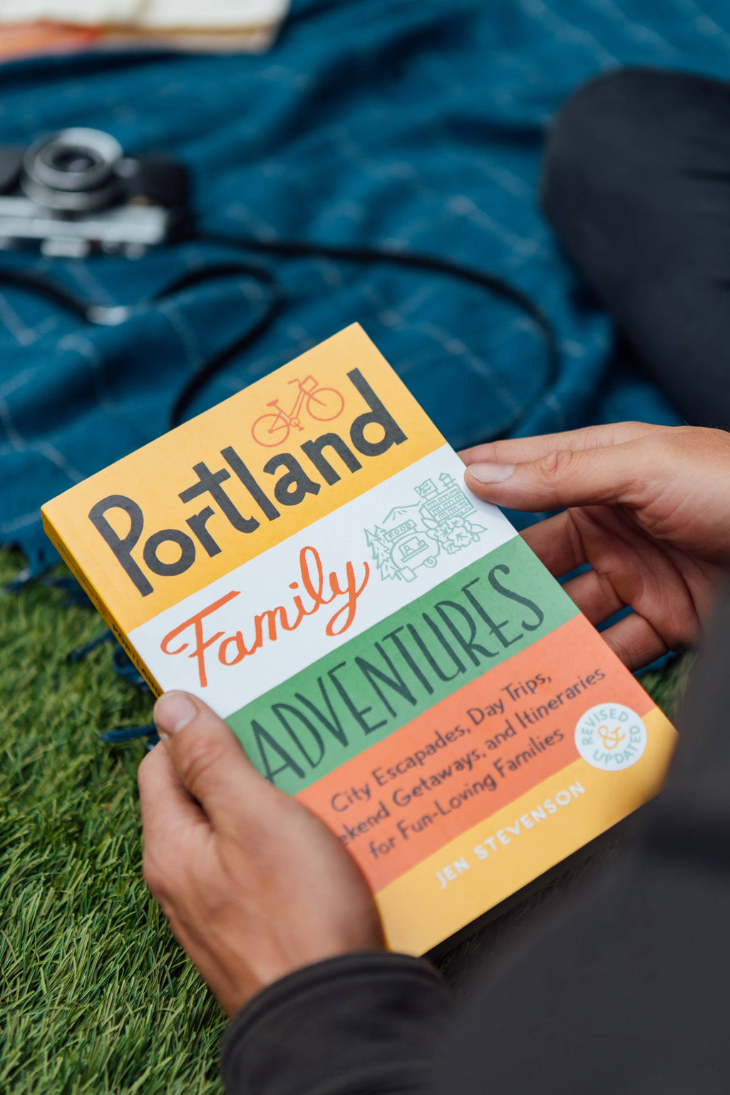 Blue Star Press - Portland Family Adventures Guidebook | Kid-Friendly Activities & Day Trips