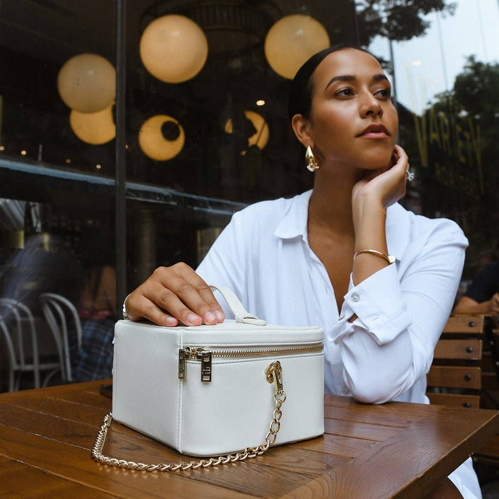 Hudson + Bleecker - Jetsetter Train Case - Ecru