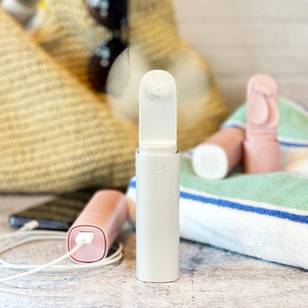 Tech Candy - EASY BREEZY PORTABLE FAN + POWER BANK