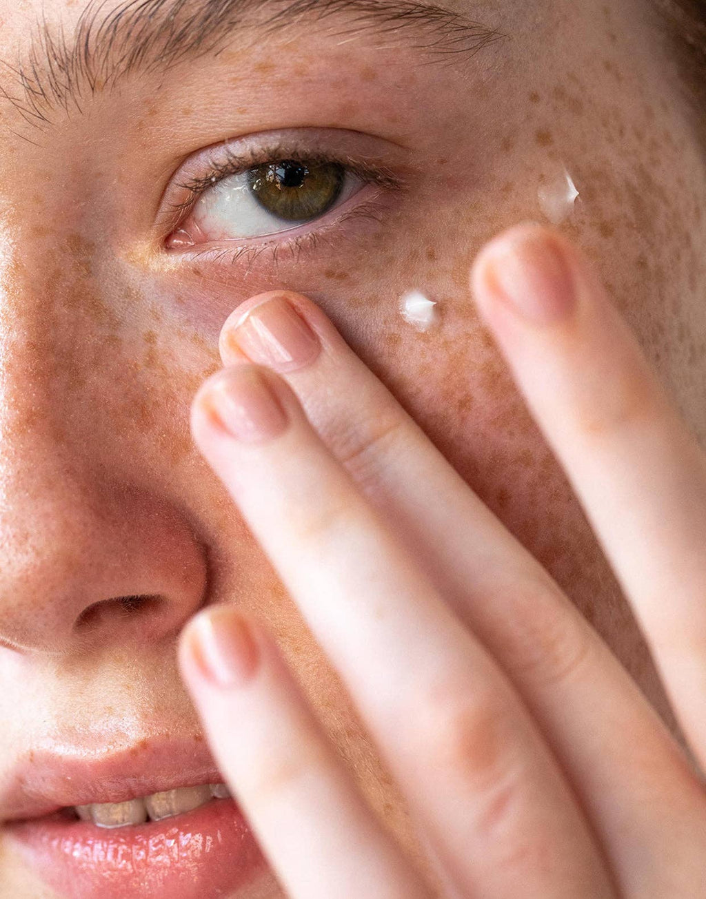 The Outset - Smoothing Vitamin C Eye + Expression Lines Cream