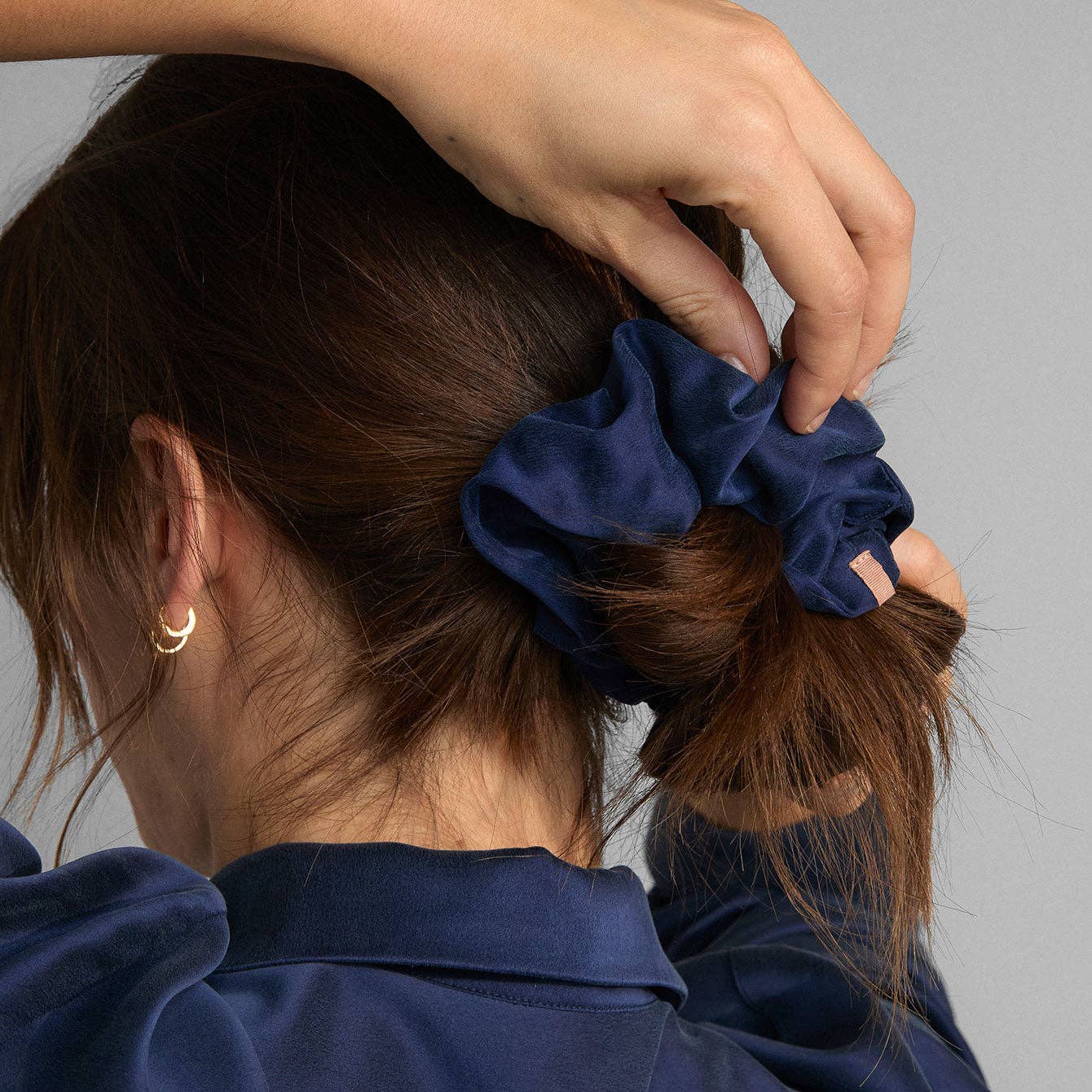 LUNYA - Washable Silk Classic Scrunchie