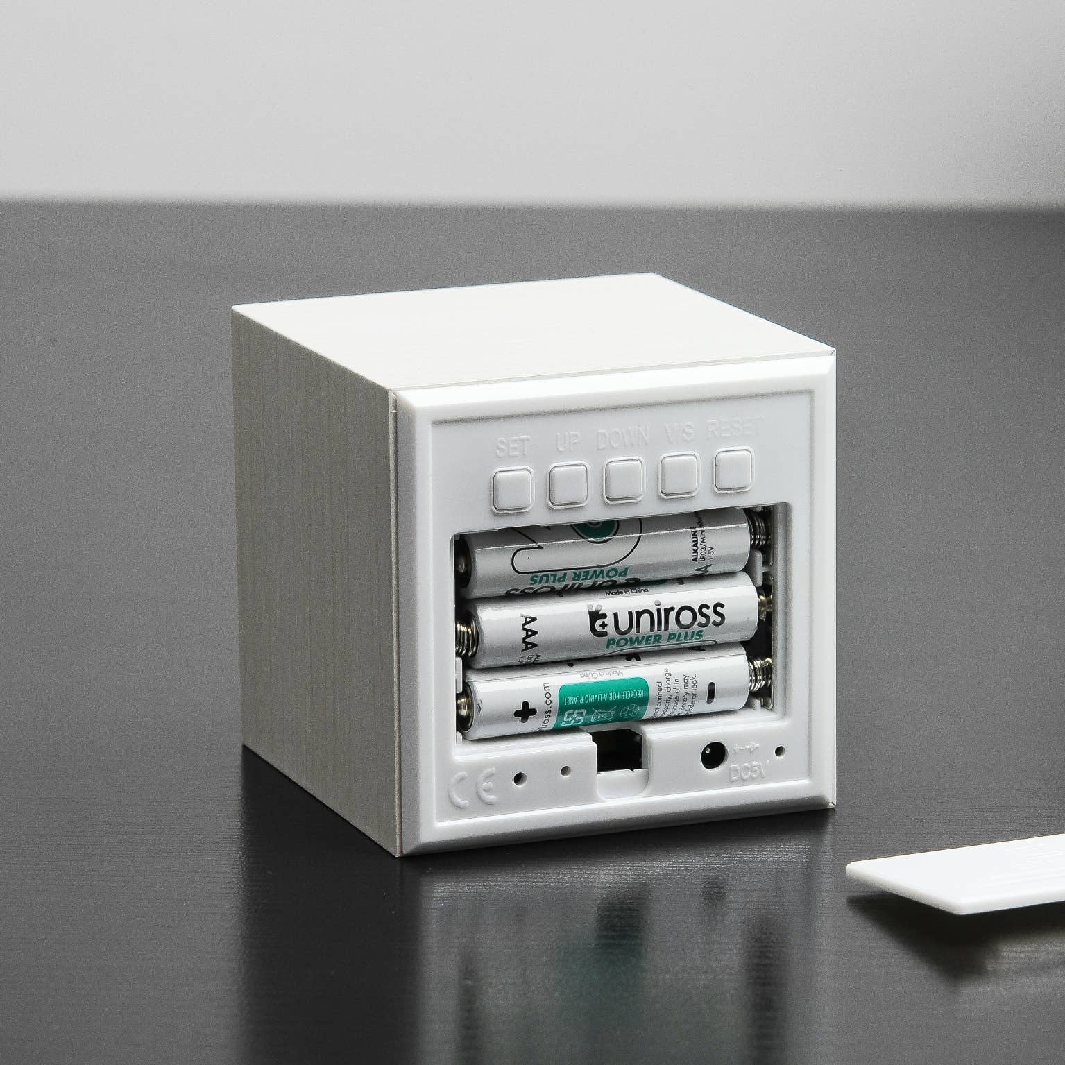Gingko Design - Cube Click Alarm Clock