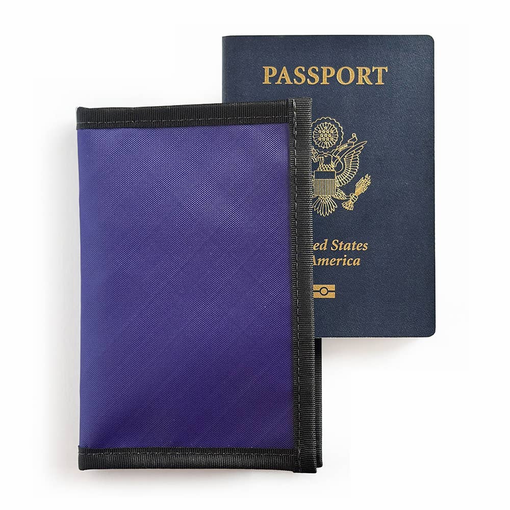 Flowfold - RFID Blocking Navigator - Passport Case & Wallet