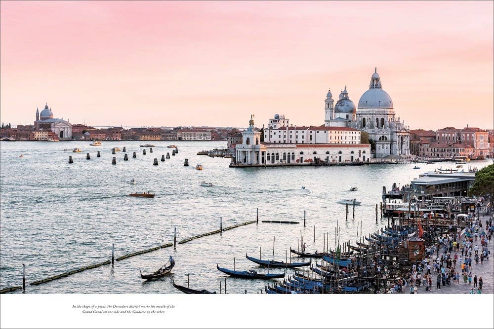 HarperCollins - Magical Venice: Lucie Tournebize