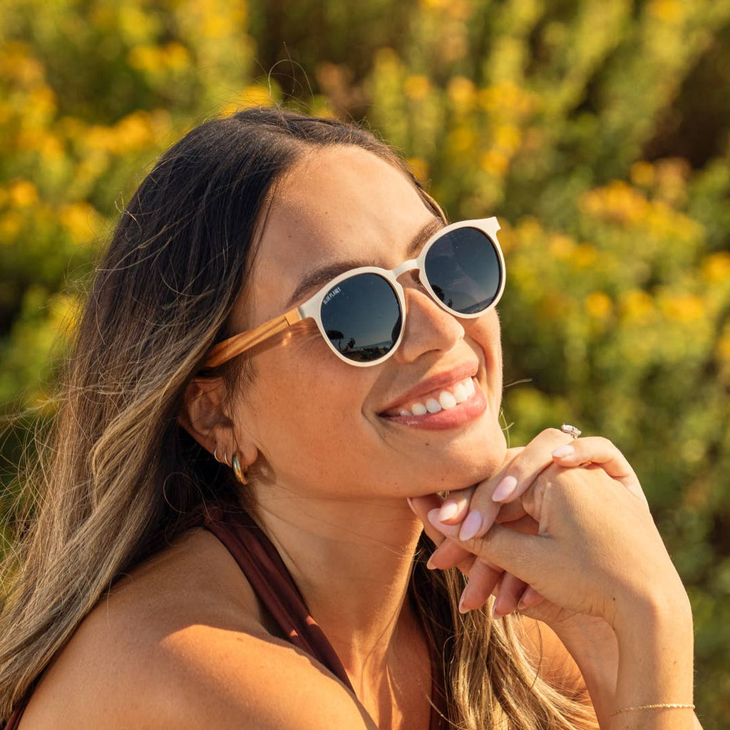 Blue Planet Eco-Eyewear - Aren - Matte Silver / Light Walnut Wood / Grey